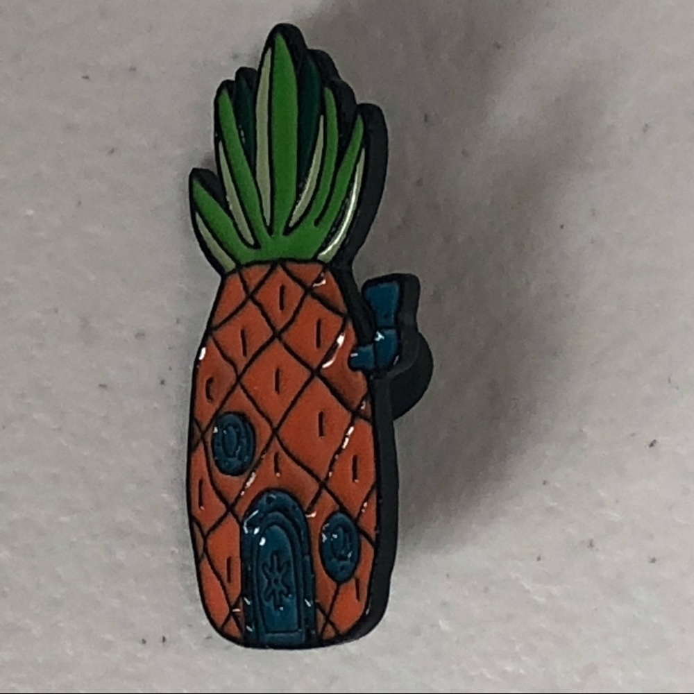 Spongebob Square Pants Pineapple House Lapel Pin Stocking Stuffer Patrick Bob - Picture 5 of 10